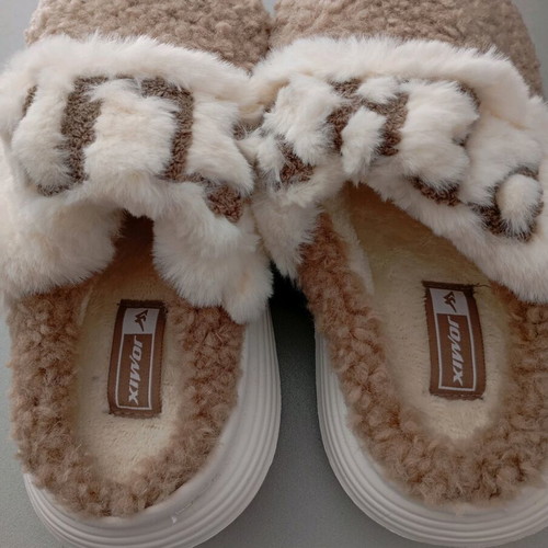 Jomix slippers new, anti-slip, size 37 narrow fit