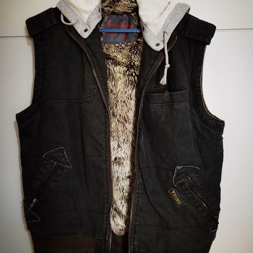 Sleeveless jacket new black and gray XL with hood