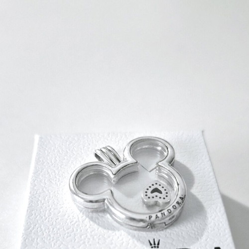 Silver s9.25 Ale Disney pendant used with petite charm