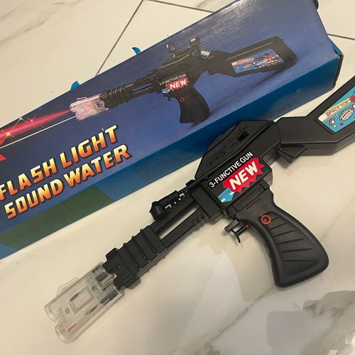 Space water gun with sounds and lights 80s new