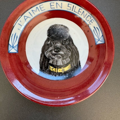 Vintage plate with dog painting, like new, made in France
