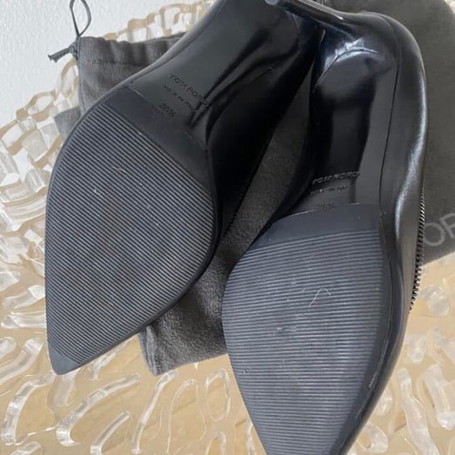 Tom Ford black heels like new, size 36.5