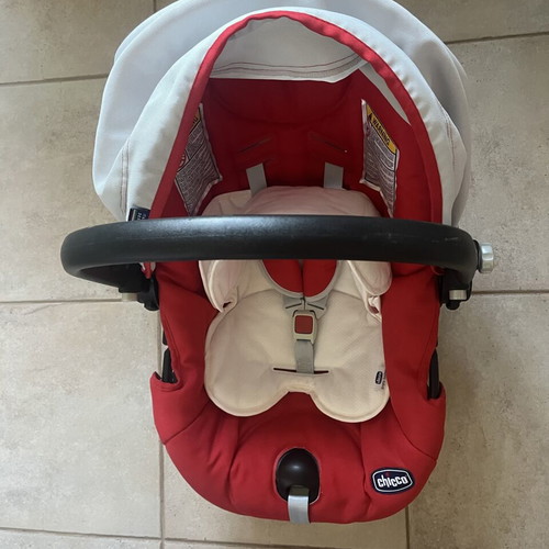 Chicco stroller and infant car seat