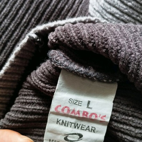 Combo's Knit Story men's sweater L gray like new