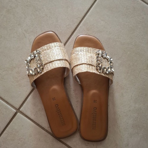 Attrattivo sandals used with crystals, size 38, beige