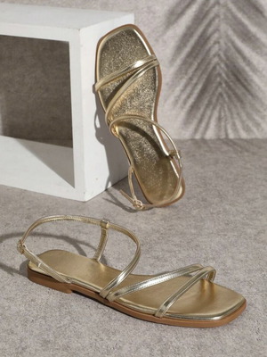 Summer sandals new, size 37, gold