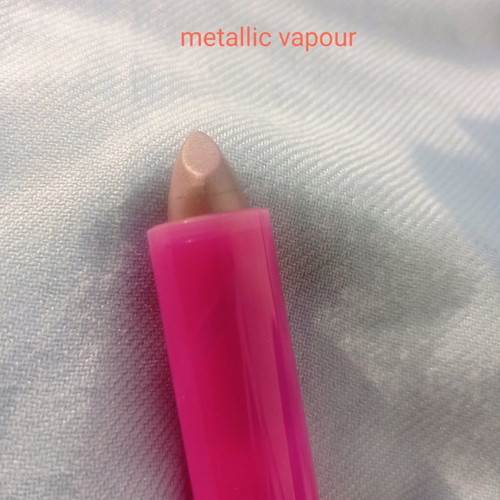 Avon lipstick metallic shades, 3 pieces like new