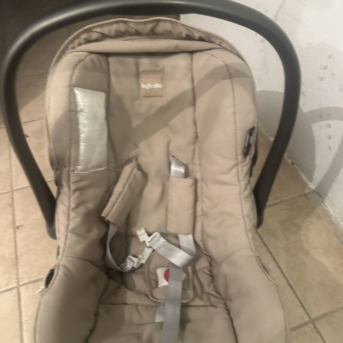 Inglesina stroller with Isofix base, bag and car seat used