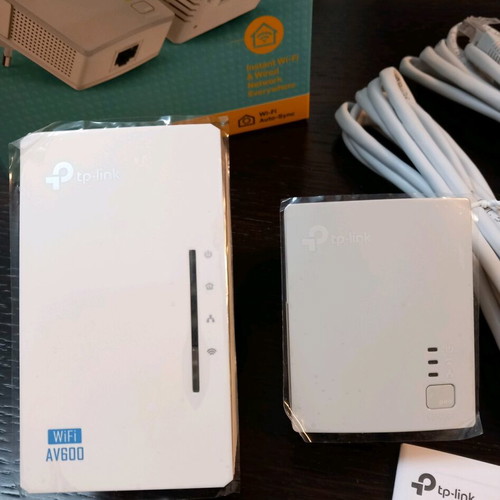 TP-LINK network extension adapter new, unused