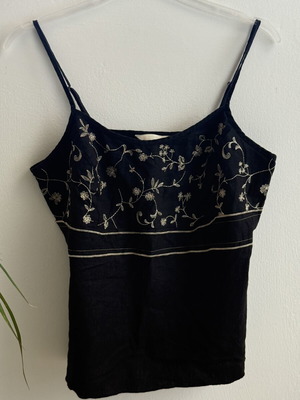 Marks & Spencer top with embroidered details like new, size M