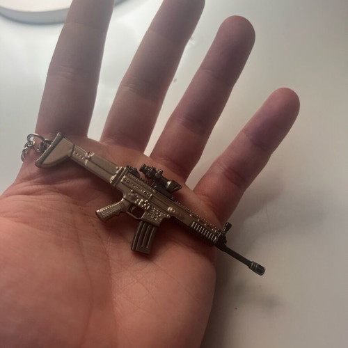 PUBG Miniature Gun Keychain Tactical Scar-L new, beige silver