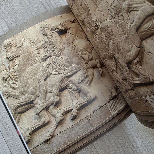 The Greek Art in World Museums: British Museum London Volume 1 like new