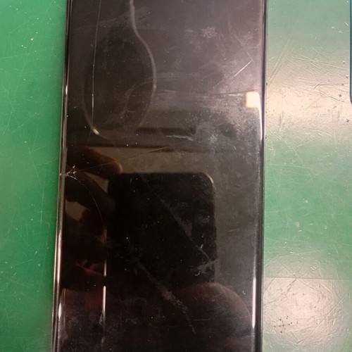 Samsung Galaxy S23 Ultra 5G screen used with minor crack