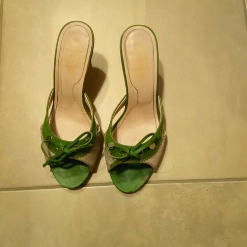 Tod's sandals used, beige and green with wooden heel, size 36.5