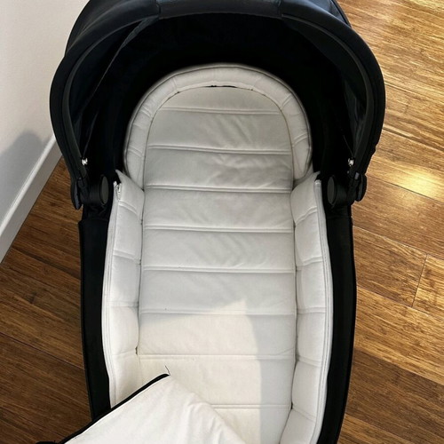 Lorelli Premium Bianca 2-in-1 Baby Stroller like new, black