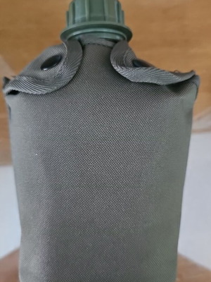 Military Canteen with Holder and Clips for Belt AT new