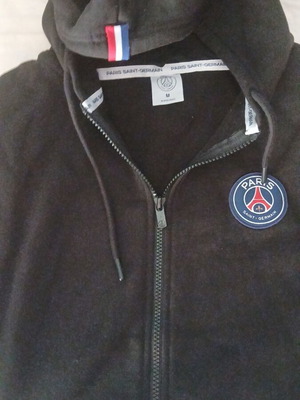 PSG jacket authentic, like new