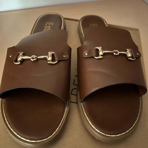 Es9 Women's Flat Sandals Slides Brown Like New Size 39