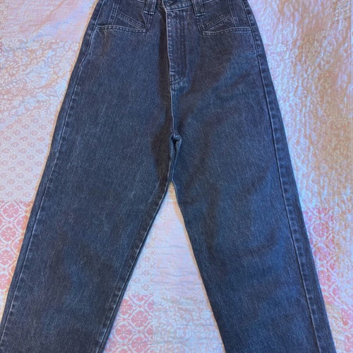 Saltandpepper jeans like new, size M 38 10, black and blue
