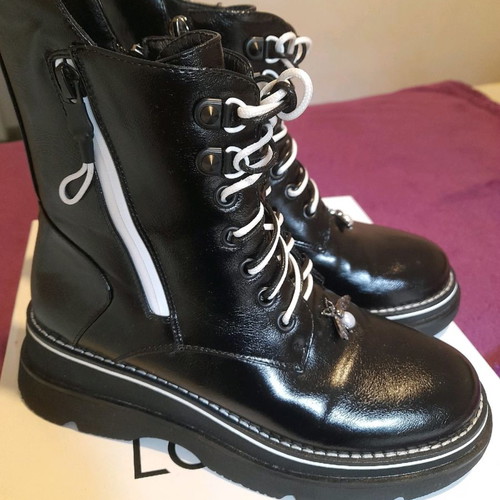 Love berry London women's boots new, leather, size 37, black