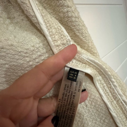 Massimo Dutti modern short jacket white like new, size M