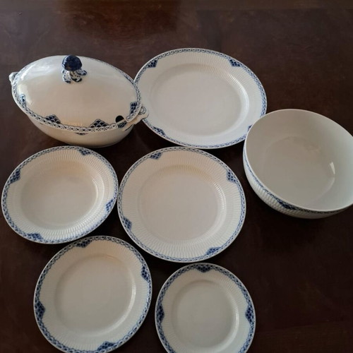 Χειροζωγραφιστό σερβίτσιο φαγητού Royal Copenhagen Princess 12 ατόμων σαν καινούργιο