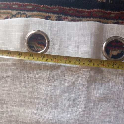 Curtain with grommets, white