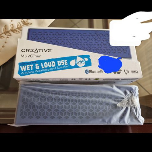 Creative wireless speaker used, powerful, waterproof