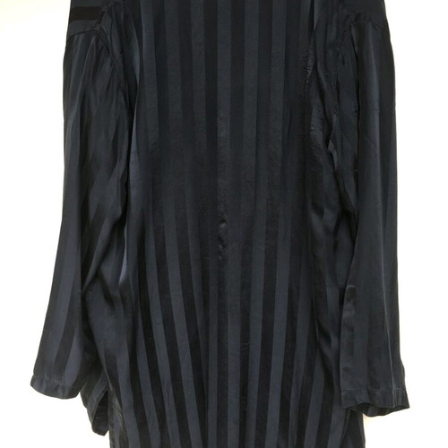 100% silk robe Familet size L used, dark navy