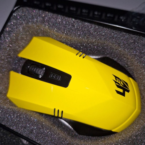 Bumblebee Transformers 4 Collector's Computer Mouse new