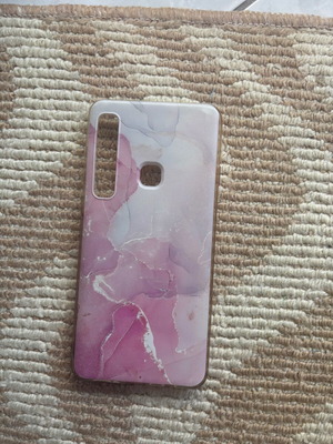 Samsung Galaxy A9 used with case and 4 screen protectors