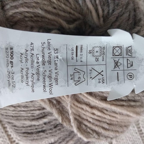 Knitting yarn new, set of 2 skeins