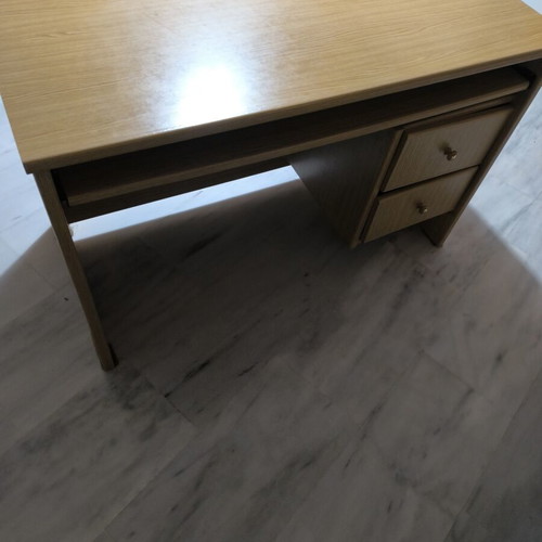 Desk used
