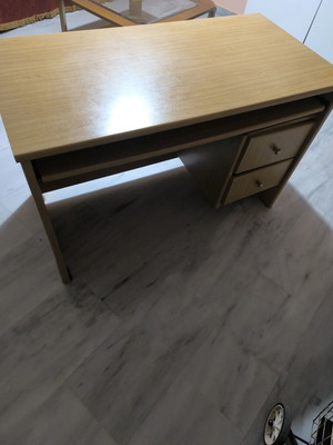 Desk used