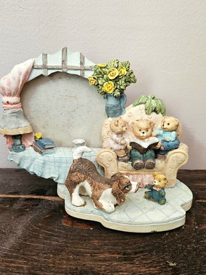 Ceramic children's photo frame like new with bear family design