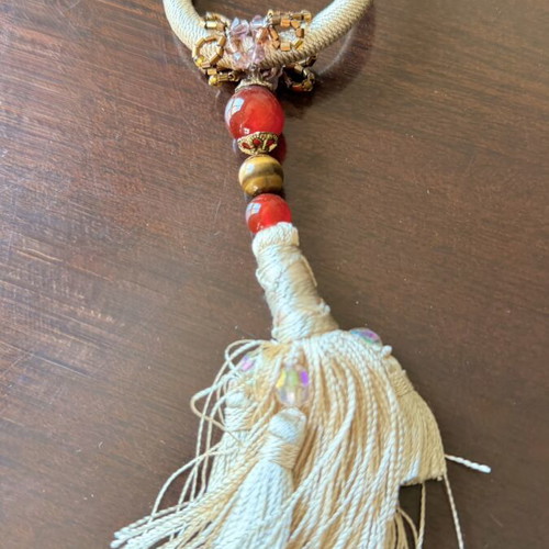 Set of 12 napkin rings with tassels, boho vintage style