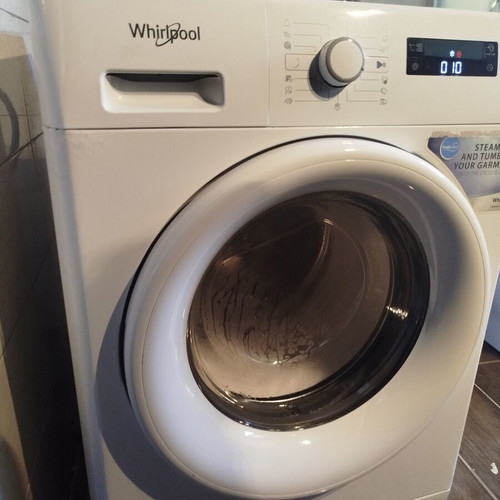 Whirlpool washing machine 7 kg like new