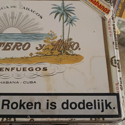 Cigar boxes used, pack of three, empty