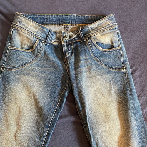Jean capri size medium
