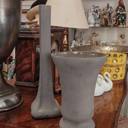 Set of two gray decorative glass vases like new