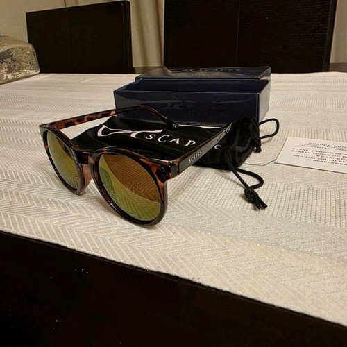 Scapes sunglasses new, black and purple