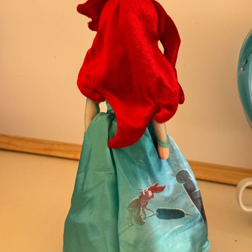 Anna Frozen cloth doll like new with free mug