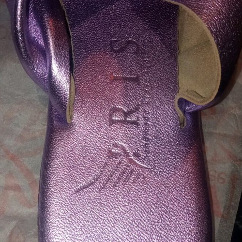 IRIS sandals new, leather lilac metallic, size 39