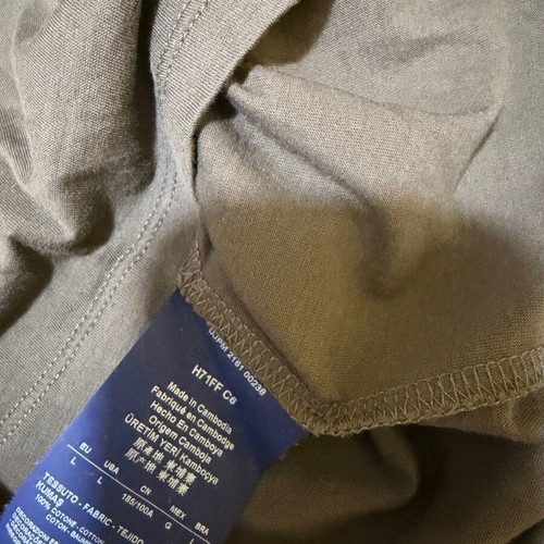 Armani Jeans T-shirt like new, size Large