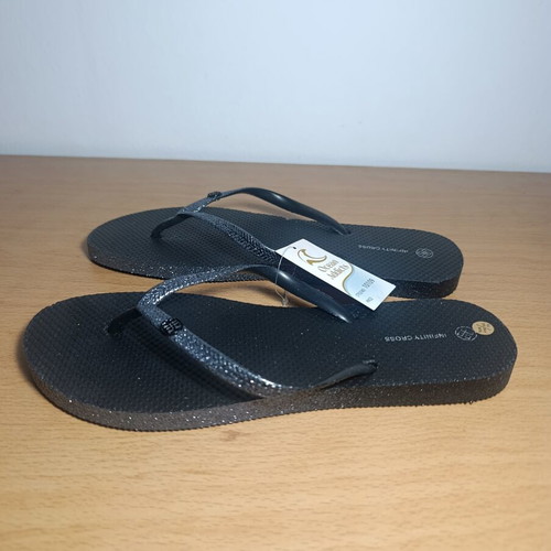 Infinity Cross flip flops 41/42, glitter collection