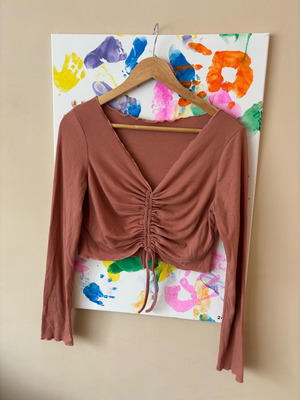 Long sleeve women's blouse like new, size M