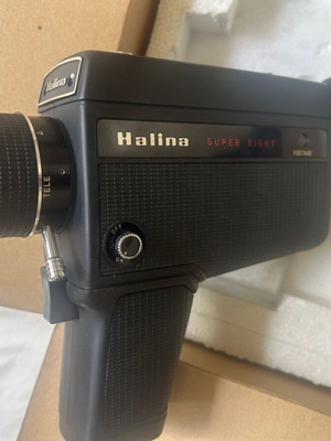 Κινηματογραφική μηχανή Halina Super 8 ολοκαίνουργια, στο κουτί της