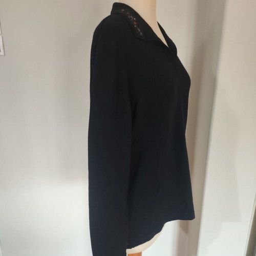 Frenci & Gio black merino wool sweater with decorative stones new