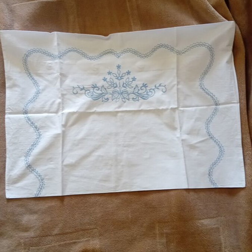 Handmade pillowcases set of two, dimensions 62×42, new