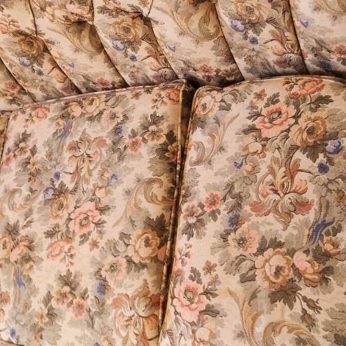 Sofa in very good condition, like new